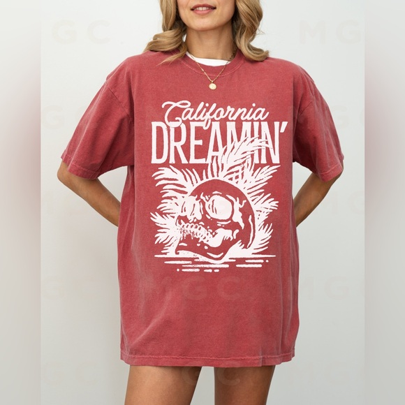 🚨 LAST ONE 🚨 Comfort Colors California Dreaming shirt - Picture 3 of 10